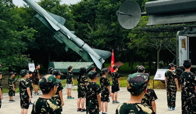 青少年国防教育：要吸引眼球，更要打动人心